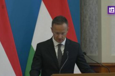 В ухудшении отношений с Венгрией виноват Киев, — Сийярто