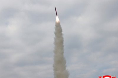 В КНДР провели испытательный пуск крылатых ракет морского базирования