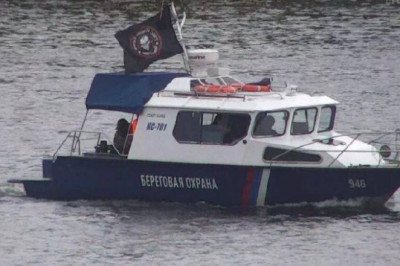 Эстонцы испугались пограничного катера ФСБ с флагом ЧВК 