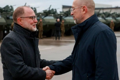 Премьер Украины Шмыгаль получил на базе НАТО 