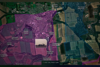 Армия России массово вводит в Покровск войска с техникой под прикрытием тумана!