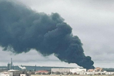 Сумы в чёрном дыму: атакована промзона, там мощный пожар