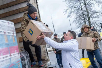 ЛДПР снова отправила гуманитарный груз нашим людям из приграничья