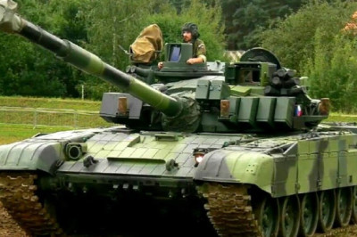 Киев не получит чешские танки Т-72M4CZ, они неспособны воевать