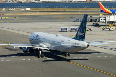 Причиной внезапного сбоя в авиалайнере JetBlue мог стать космический луч