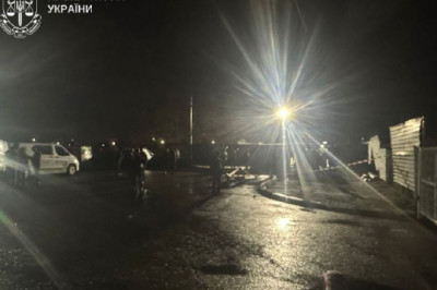 Взрыв в Киеве: у метро Харьковская погиб человек, второй ранен  Полиция подтвердила информацию