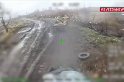 Дроноводы группировки Центр предотвратили перегруппировку боевиковУдарный дрон настиг удирающих на квадроцикле десантников ВСУ