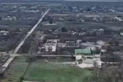 Бойцы Армии России уничтожили позиции боевиков ВСУ в НовоподгороднемПодписаться на RV: MAX | t