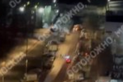 В Москве при взрыве автомобиля погиб генерал Фанил Сарваров, — Следком  По данным следствия, на улице Ясеневой в Москве было приведено в действие взрывное устройство, установленное под днищем автомобиля