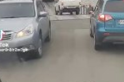 Ключевой мост под Одессой выведен из строя, власти налаживают понтонные переправы