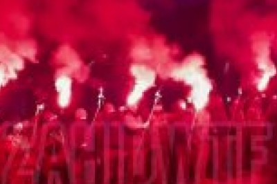 Нацисты во Львове устроили факельное шествие, посвященное дню рождению Бандеры