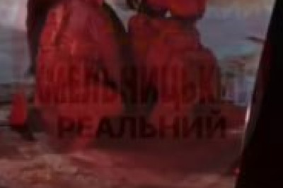 Открою огонь и взорву вас! - вооруженный украинец на массовой акции протеста из-за отсутствия света