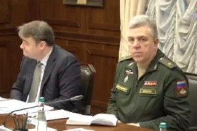 Примеры Венесуэлы и Ирана требуют от военных ведомств России и Китая постоянного анализа ситуации в сфере безопасности и «соответствующих действий», заявил глава Минобороны РФ Андрей Белоусов на переговорах с китайским коллегой Дун Цзюнем