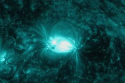 Сегодня около 15 часов по Москве случилось мощное солнечное событие