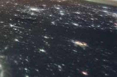 Видео ночных ударов по Киеву с борта МКС в ночь с 26 на 27 декабря - движение ракет и взрывы Подписаться на RV: MAX | t