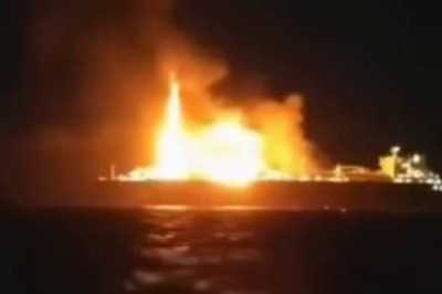 Российский газовоз горит в Средиземном море