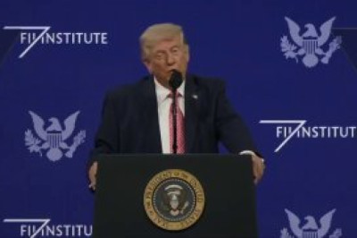 Трамп: Один из американских авианосцев был атакован Ираном сразу с 17 направлений